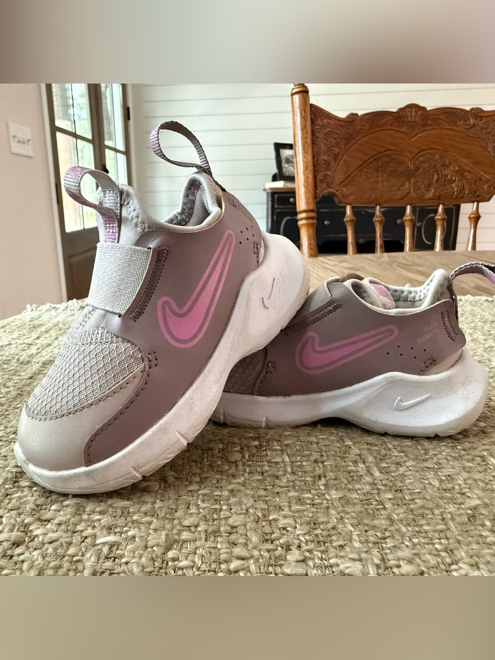 Nike Kids Slip-On Sneakers Pink